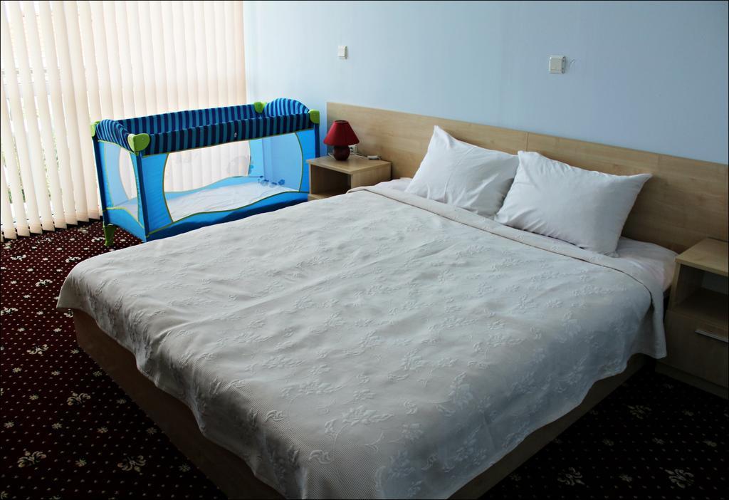 Hotel Paradise Golden Sands Habitación foto